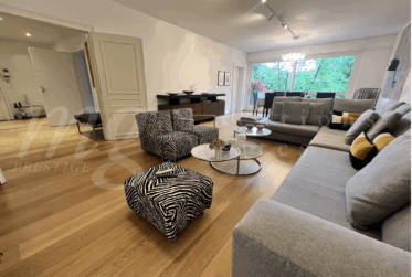 SUPERBE APPARTMENT MODERNE DE 6 PIECES DE 200 m2 AVEC BALCON - 4 CHAMBRES