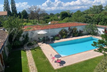 SUPERBE PROPRIETE DE MAITRE 600 m2 hab env - 8 chambres à coucher - DANS LA CAMPAGNE GENEVOISE - RIVE GAUCHE