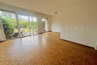 RAVISSANT APPARTEMENT DE 3 PIECES AVEC TERRASSE