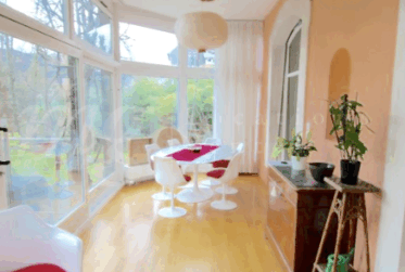 SUPERBE MAISON DE MAITRE DE 570 m2 AVEC GRAND JARDIN PRIVATIF ET CALME