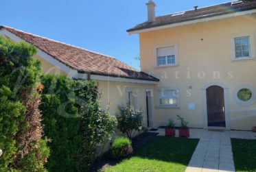 RAVISSANTE MAISON MODERNE AVEC VERANDA - JARDIN DE env 600 m2