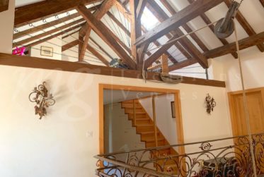 SUPERBE PROPRIETE DE MAITRE DE 600 M2 - 8 chambres - GRANDE PISICNE & CLUB HOUSE