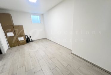 SUPERBE MAISON MODERNE DE 6 PIECES AVEC JARDIN SUD