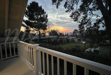 GRANDE MAISON INDIVIDUELLE FAMILIALE DE 300 m2 A COLLONGE-BELLERIVE