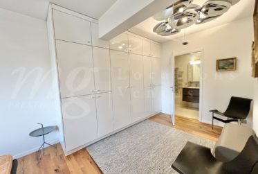 TRES BELLE MAISON DE VILLAGE DE 10 PIECES - 370 m2 hab - AVEC TERRASSE