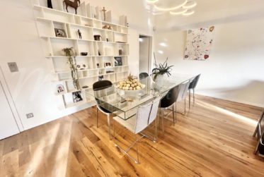 TRES BELLE MAISON VILLAGEOISE - RENOVEE MODERNE - DE 10 PIECES - 300 m2 hab -