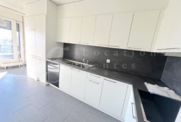 SUPERBE APPARTEMENT DE 225 m2 AVEC GRAND BALCON ET VUE DEGAGEE A CHAMPEL - 4 chambres