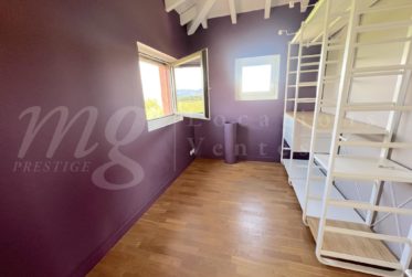 SUPERBE MAISON INDIVIDUELLE DE 250 m2 hab - RAVISSANT JARDIN CLOTUREE - ARBORISE - ET CALME DE 1100 m2