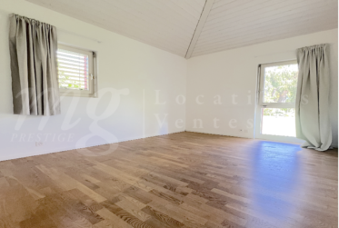 SUPERBE MAISON INDIVIDUELLE DE 250 m2 hab - RAVISSANT JARDIN CLOTUREE - ARBORISE - ET CALME DE 1100 m2