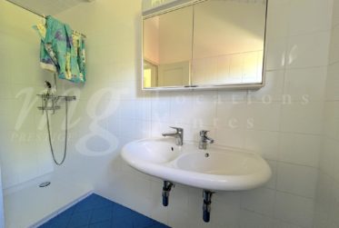 SUPERBE MAISON INDIVIDUELLE DE 250 m2 hab - RAVISSANT JARDIN CLOTUREE - ARBORISE - ET CALME DE 1100 m2