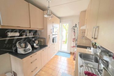 TRES BELLE MAISON DE 7 PIECES DE 170 m2 - AVEC JARDIN SUD ET PARC PRIVATIF - 4 chambres