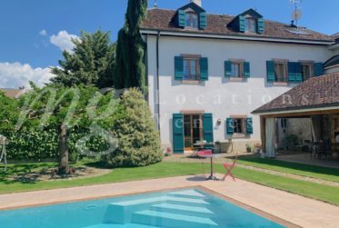 RIVE GAUCHE ! SUPERBE PROPRIETE DE 600 m2 hab AVEC RAVISSANT JARDIN ARBORE ET PRIVATIF & PISCINE