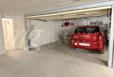 En Exclusivité !!! SUPERBE APPARTEMENT DE 152 m2 EN DUPLEX ATTTIQUE AVEC BELLE TERRASSE/JARDIN