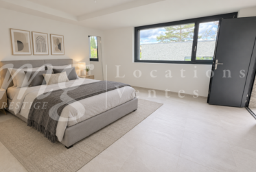 SUPERBE MAISON CONTEMPORAINE NEUVE DE 280 m2 - AVEC VUE LAC !! LARGE TERRASSE - + PROCHE LAC & PLAGE