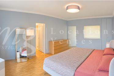 MAGNIFIQUE APPARTEMENT DE 6 PIECES AU 6EME ETAGE AVEC BALCON ET VUE DEGAGEE