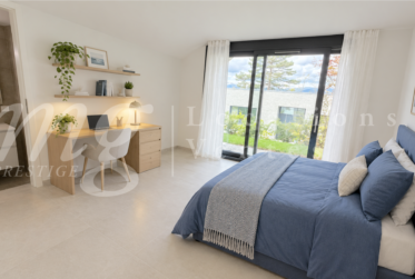 SUPERBE MAISON CONTEMPORAINE NEUVE DE 280 m2 - AVEC VUE LAC !! LARGE TERRASSE - + PROCHE LAC & PLAGE