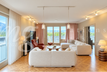 MAGNIFIQUE APPARTEMENT DE 6 PIECES AU 6EME ETAGE AVEC BALCON ET VUE DEGAGEE